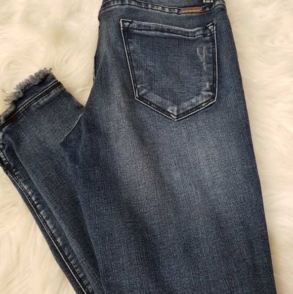 Jean - Picture 2 of 2